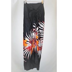 NEW!! Dark Navy Floral Print Sarong - Pareo